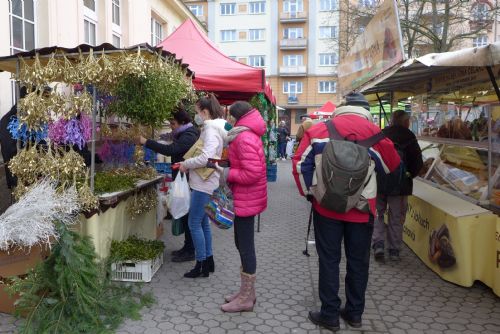 Foto: Karlovy Vary: Sezóna farmářských trhů  v pátek končí