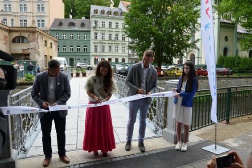 Foto: Karlovy Vary: Zrekonstruovaná Goethova lávka byla slavnostně otevřena