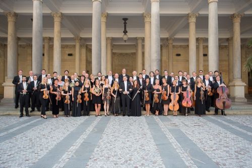 Foto: Region:  Karlovarští symfonici zahrají na Mlýnské kolonádě