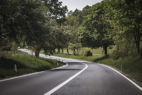 Foto: Region: Kraj opraví silnici z Teplé do Horního Kramolína