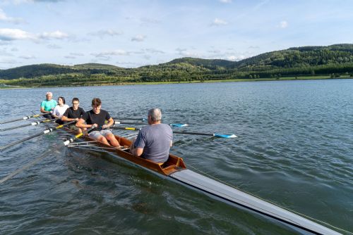 Foto: Region: Nový klub vodních sportů SK Medard láká mladé sportovce z celého kraje