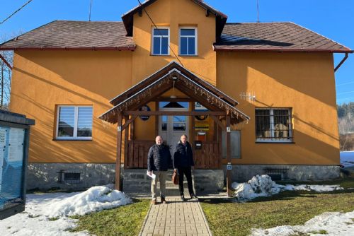 Foto: Sokolovsko: Další cesta hejtmana vedla do obcí Černava, Vřesová a do města Přebuz