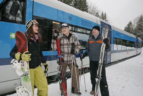 Foto: Startuje nová sezóna ČD Ski, výhodné skipasy získají lyžaři v českých střediscích i v Alpách