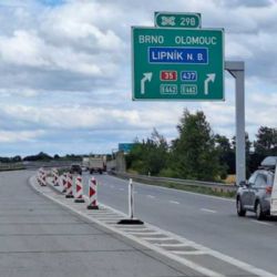 D1 čeká modernizace: Investice 217 milionů přinese nízkoúdržbový středový pás