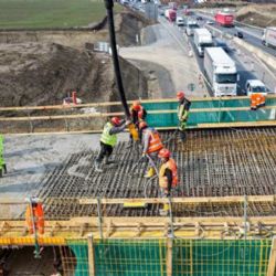Dva tunely a 19 mostů promění jihovýchod Prahy. Pražský okruh D0-511 míří k roku 2028