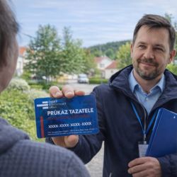 Tazatelé ČSÚ mohou zazvonit i u vás doma. Zjišťují, jak lidé používají internet a AI