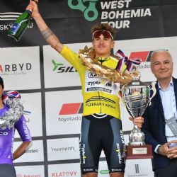 Václav Ježek vybojoval historický český triumf. West Bohemia Tour ovládl o sekundy