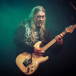 Plzeň přišla o hudební legendu. Zemřel kytarista Miroslav „Jabko“ Hanuš