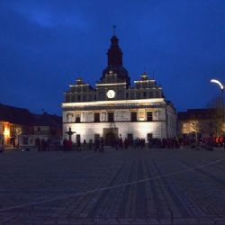 HORNÍCI MĚLI LOUČE A ŠLI K ŘECE