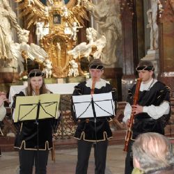 KLADRUBY OŽILY JARMARKEM I KONCERTEM