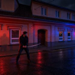 Na Rokycansku mával muž katanou, zásahovka ho zadržela. Soud odmítl vazbu