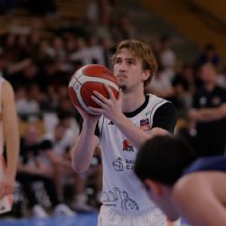 Plzeň se po 14 letech vrátila do NBL. Domácí premiéra končí porážkou 79:109 s Děčínem