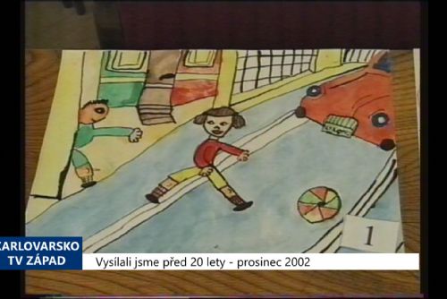 Foto: 2002 – Sokolov, Praha: Děti s Ajaxem navštívily Policejní muzeum (TV Západ)