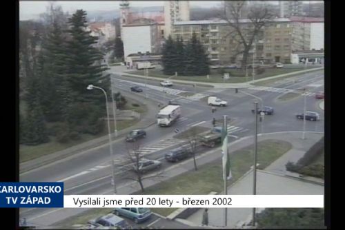 Foto: 2002 – Sokolov: Ve městě vzniknou první dva kruhové objezdy (TV Západ)