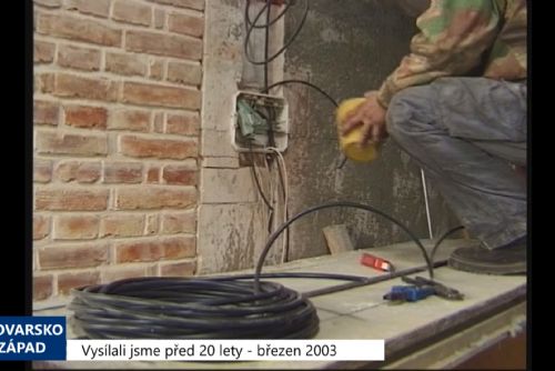 Foto: 2003 – Cheb: Na půjčky na bydlení půjde 10 milionů korun (TV Západ)