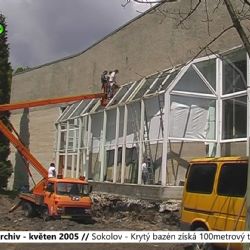 2005 – Sokolov: Krytý bazén získá 100metrový tobogán (TV Západ)