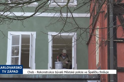 Foto: Cheb: Rekonstrukce bývalé Městské policie ve Špalíčku finišuje (TV Západ)