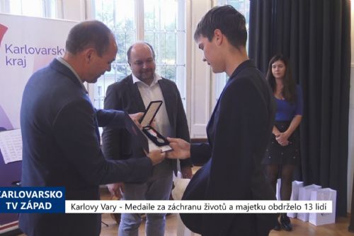 Foto: Karlovy Vary: Medaile za záchranu životů a majetků obdrželo 13 lidí (TV Západ)