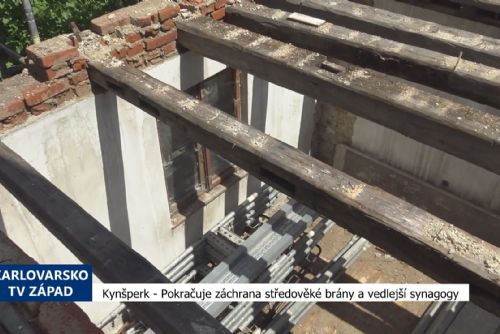 Foto: Kynšperk: Pokračuje záchrana středověké brány a vedlejší synagogy (TV Západ)