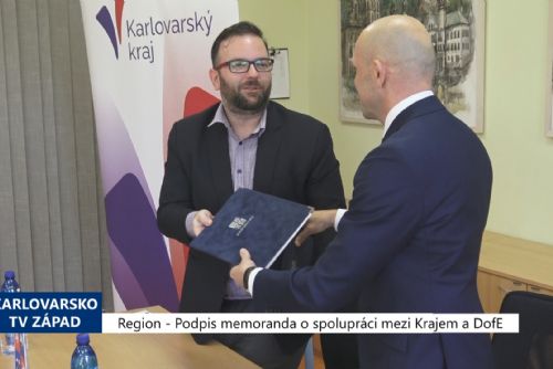 Foto: Region: Podpis memoranda o spolupráci mezi Krajem a DofE (TV Západ)