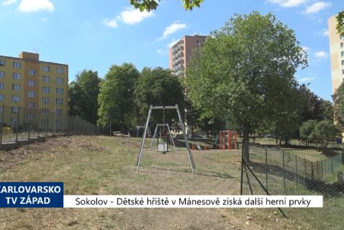 Foto: Sokolov: Dětské hřiště v Mánesově získá další prvky (TV Západ)
