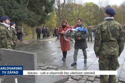 Foto: Sokolov: Lidé si připomněli Den válečných veteránů (TV Západ)