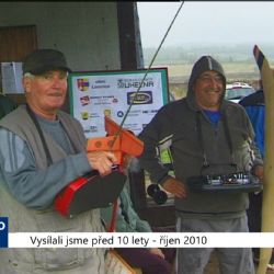 2010 – Lomnice: Mistrovské větroně plachtily v dešti (4192) (TV Západ)