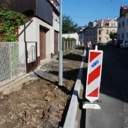 Aš: Na opravy komunikací vyčlenilo město 7,3 miliónu 