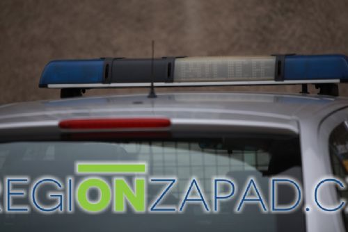 Foto: Karlovy Vary, Dalovice: Policie pátrá po svědcích dopravní nehody