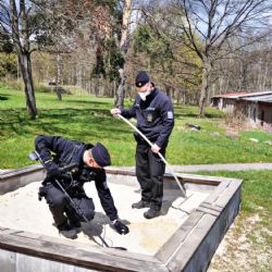 Habartov: Policisté opět kontrovali hřiště a pískoviště