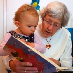 Karlovarsko: O Senior Pas požádalo už 10 tisíc seniorů