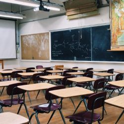 Karlovarský kraj požádal o podporu z programu ČEPS na doučování středoškoláků