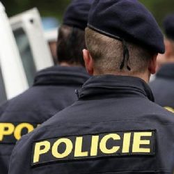 Karlovy Vary: Nahlásil bombu v obchodním domě
