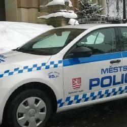 Karlovy Vary: Opilá řidička jela neosvětlená a v protisměru