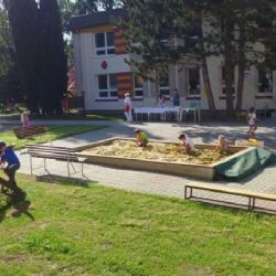 Karlovy Vary: Zápisy do školek proběhnou na dálku
