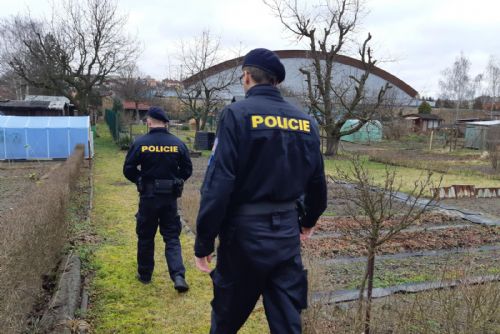 Foto: Kontrola chatových oblastí a zahrádek na Sokolovsku