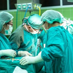 Kraje zásadně odmítají přerušení spolupráce s lékaři z Ukrajiny