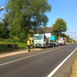 Loket: Hasiči u města likvidovali uniklý olej
