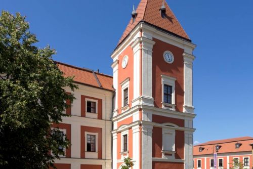 Ostrov: Město si připomene významná výročí bohatým programem