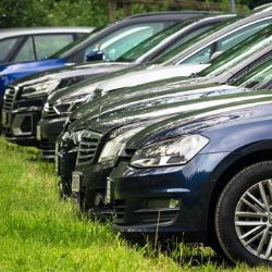 Ostrov: Parkoviště na Jáchymovské ulici