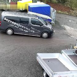 Region: Policisté pátrají po odcizeném vozidle