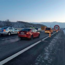 Region: Těžká technika na šestce omezí zítra dopravu