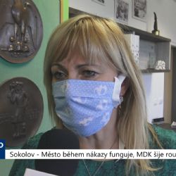 Sokolov: Město během nákazy funguje, MDK šije roušky (TV Západ)
