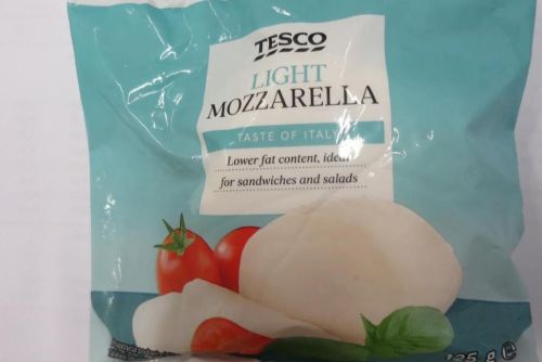 Foto: SZPI nařídila stáhnout mozzarellu z Polska