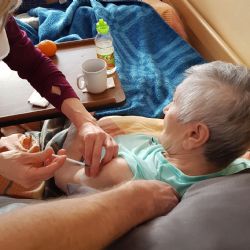 V kraji se bude tento týden očkovat více seniorů 80+