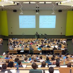 Vláda schválila akční plán restrukturalizace
